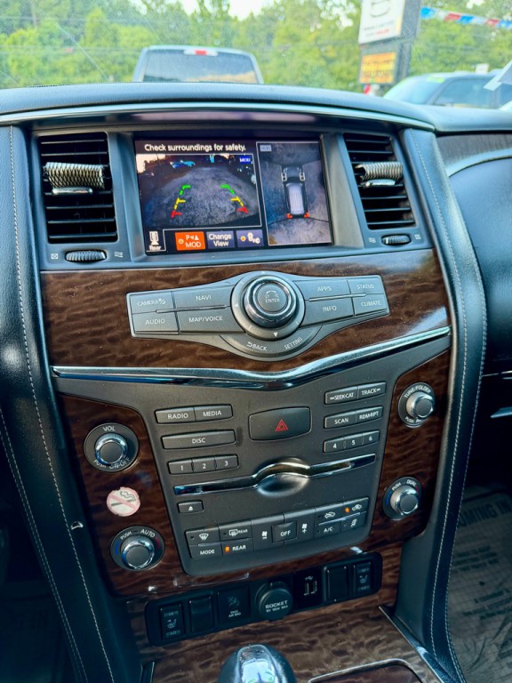 2019 Nissan Armada Image 12