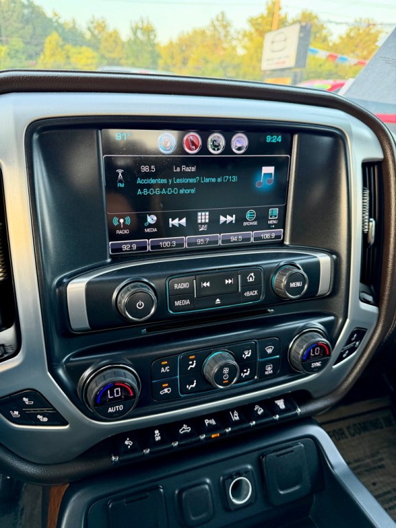 2017 GMC Sierra Image 9