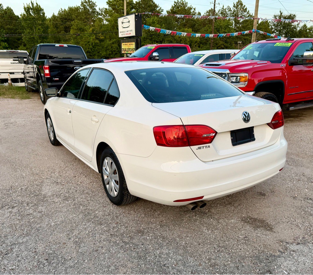 2013 Volkswagen Jetta Image 3