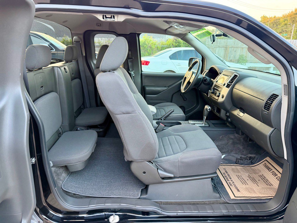 2018 Nissan Frontier Image 6