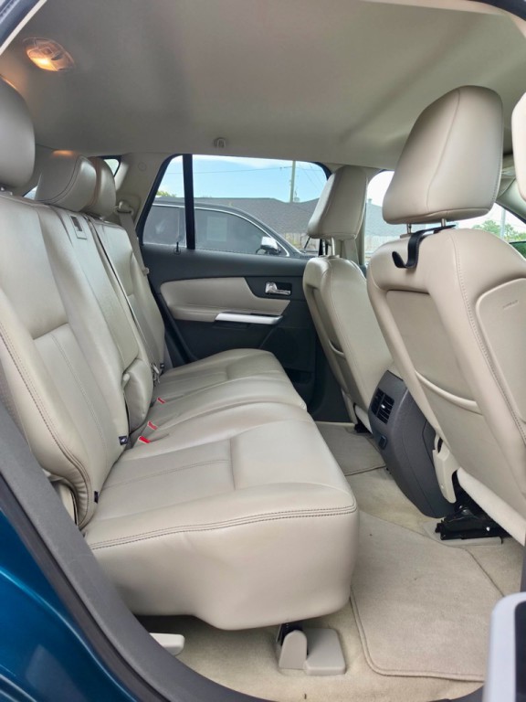2011 Ford Edge Image 7
