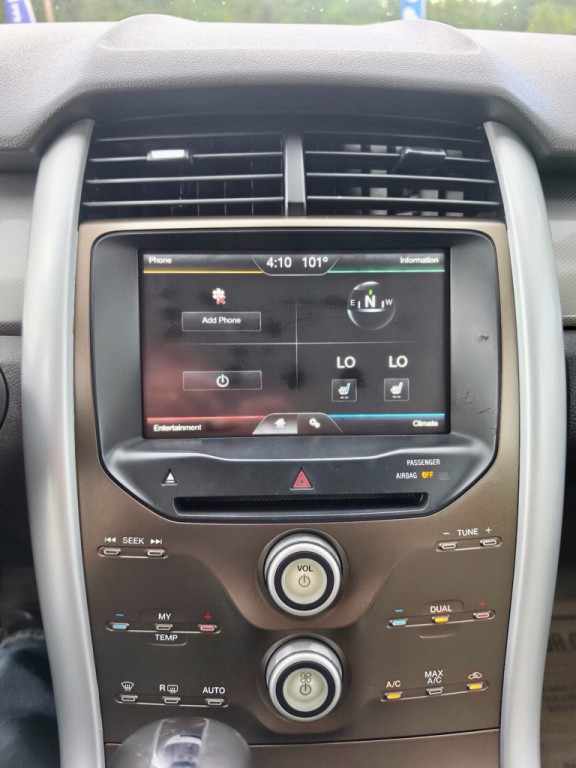 2011 Ford Edge Image 8