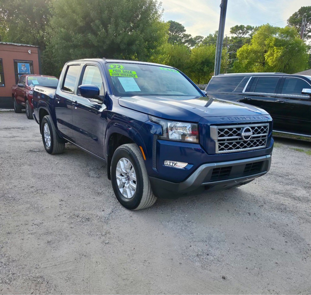 2022 Nissan Frontier Image 2