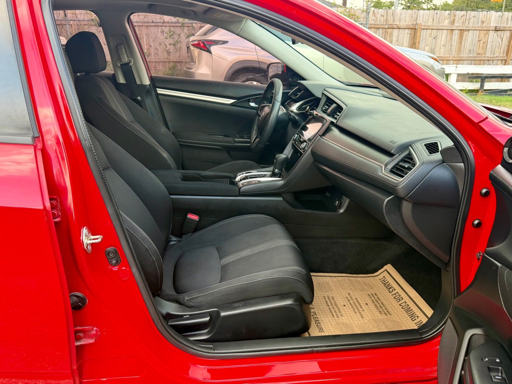 2017 Honda Civic Image 6