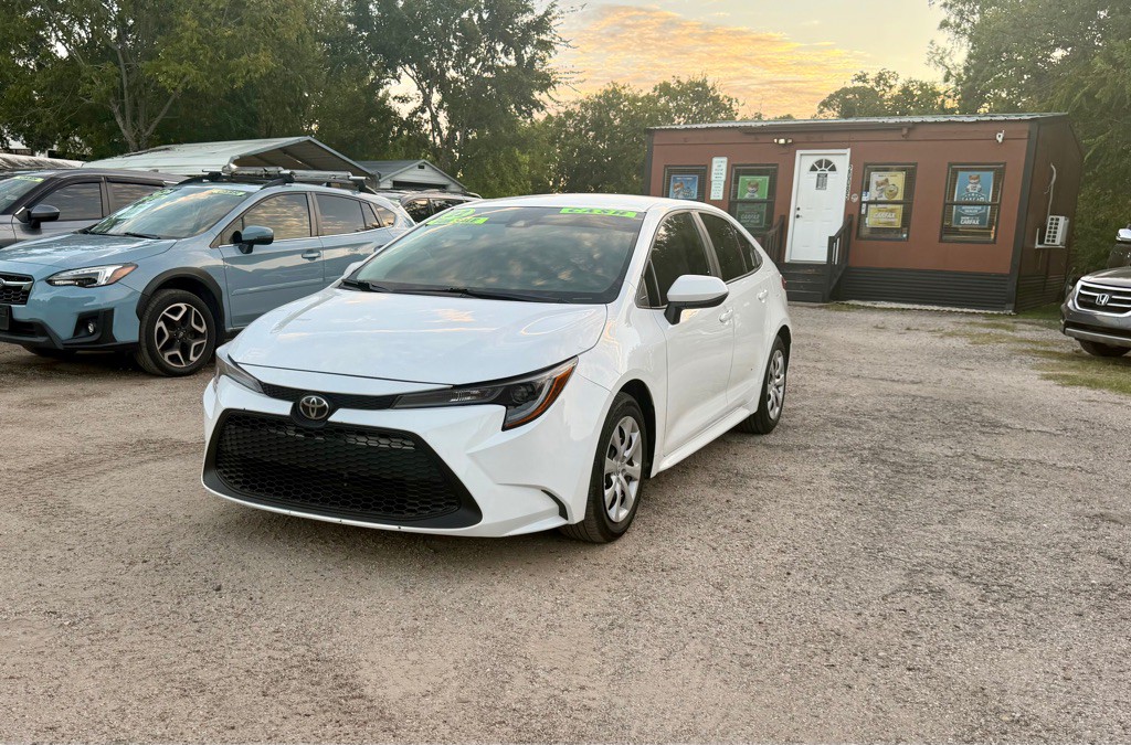 2022 Toyota Corolla Image 2