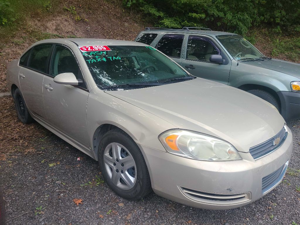 2010 Chevrolet Impala Image 2