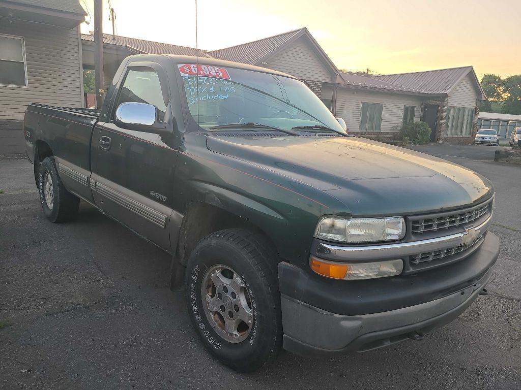 2002 Chevrolet Silverado 1500 Image 3