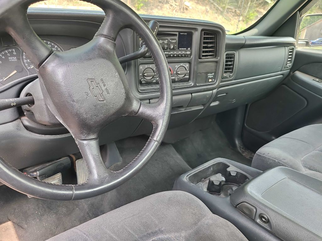 2002 Chevrolet Silverado 1500 Image 8