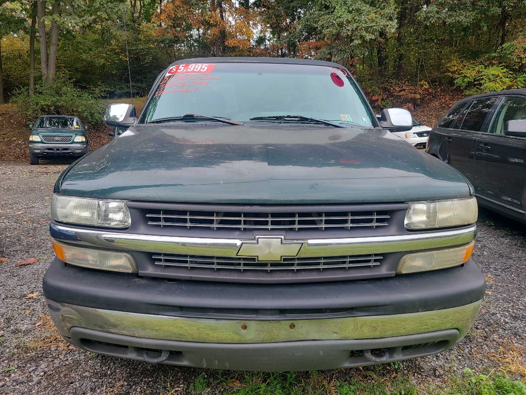 2002 Chevrolet Silverado 1500 Image 1