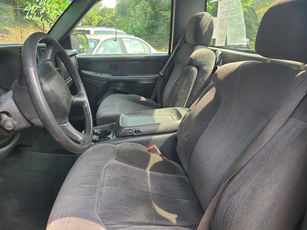 2002 Chevrolet Silverado 1500 Image 6