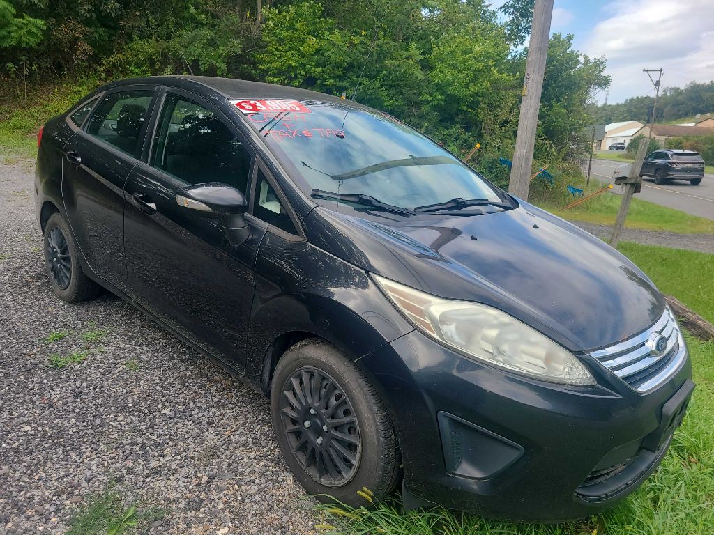2013 Ford Fiesta Image 3