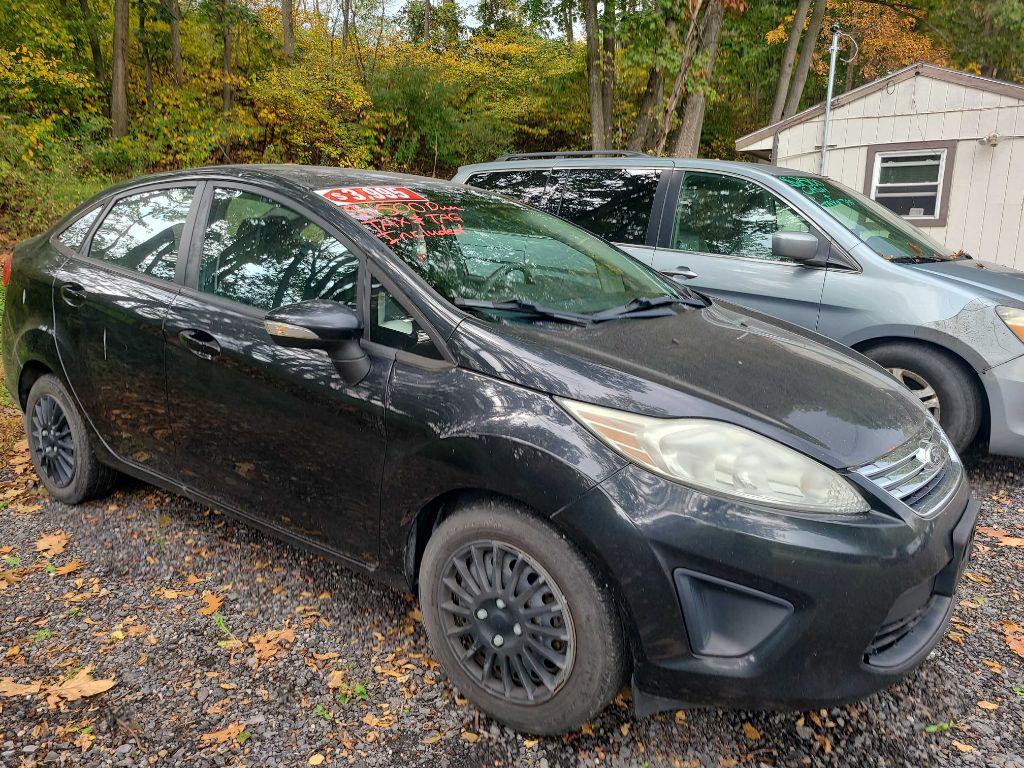 2013 Ford Fiesta Image 3
