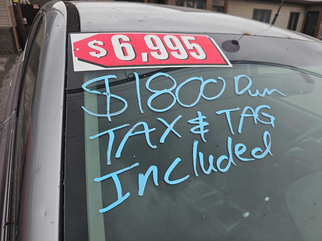 2011 Subaru Legacy Image 2