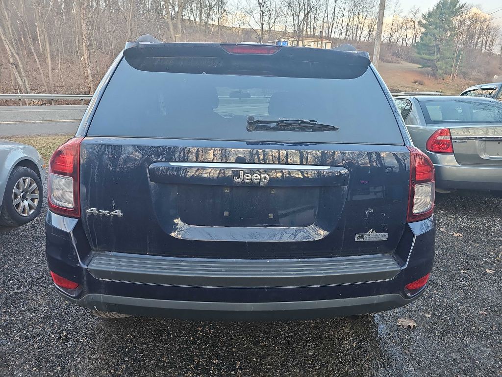 2014 Jeep Compass Image 11