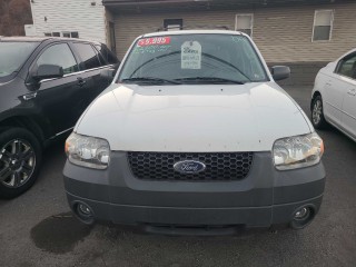 Image for 2005 Ford Escape XLT ID: 5786842