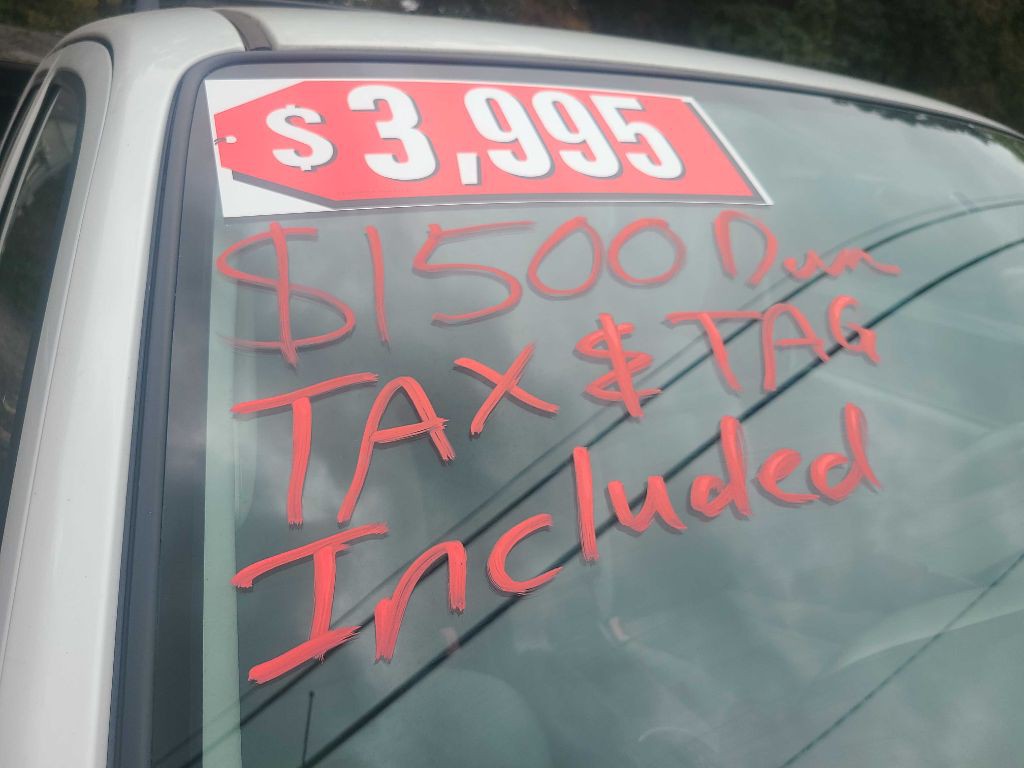 2005 Ford Escape Image 2