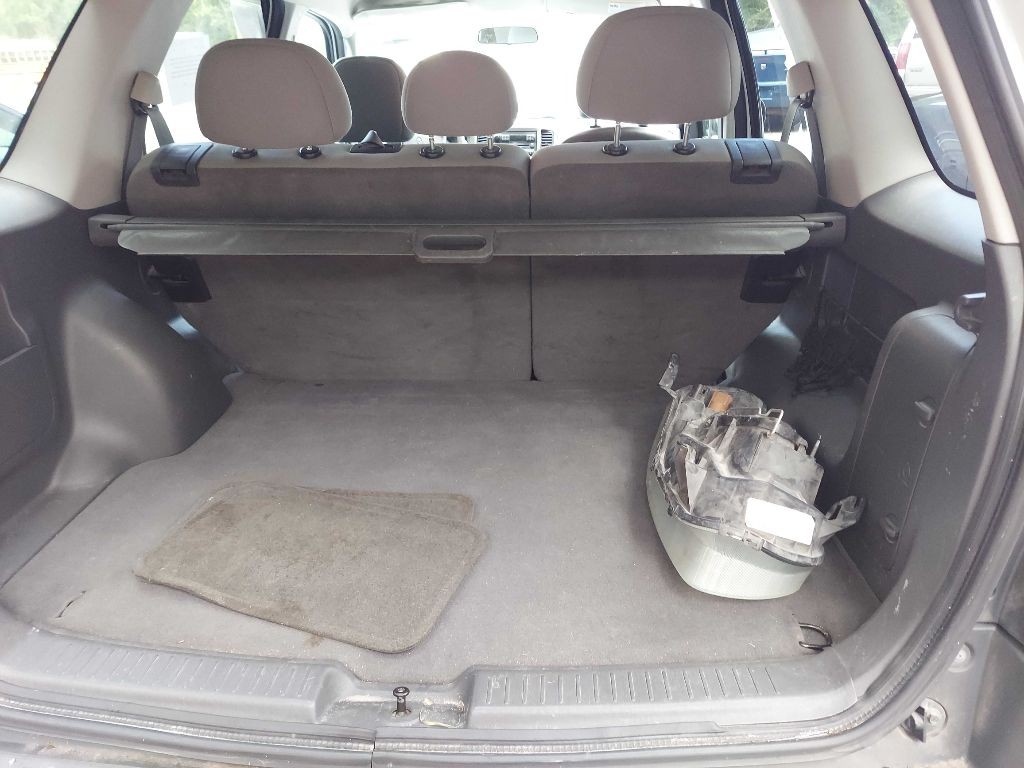 2005 Ford Escape Image 9