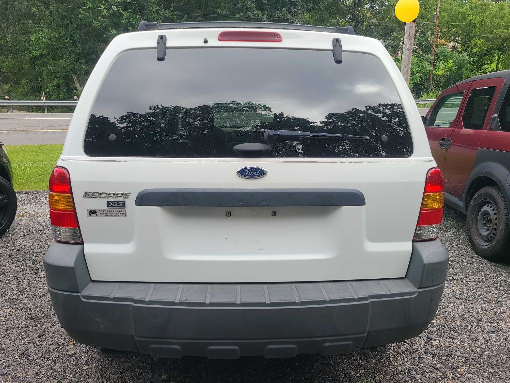 2005 Ford Escape Image 10