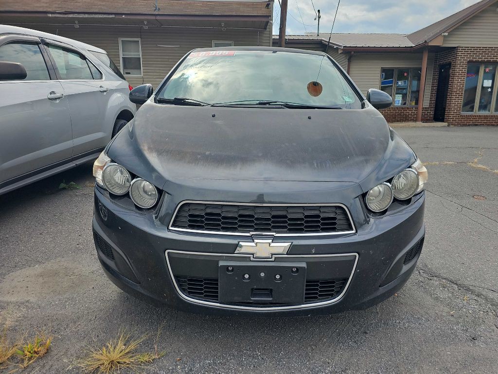 2014 Chevrolet Sonic Image 1
