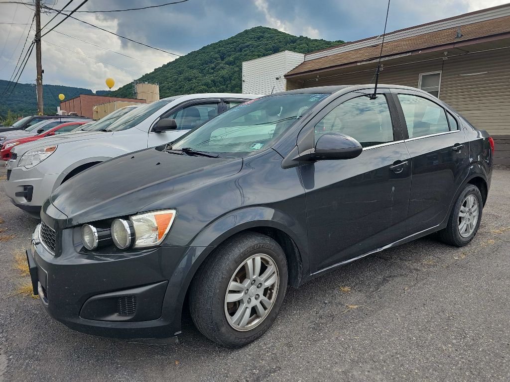 2014 Chevrolet Sonic Image 5