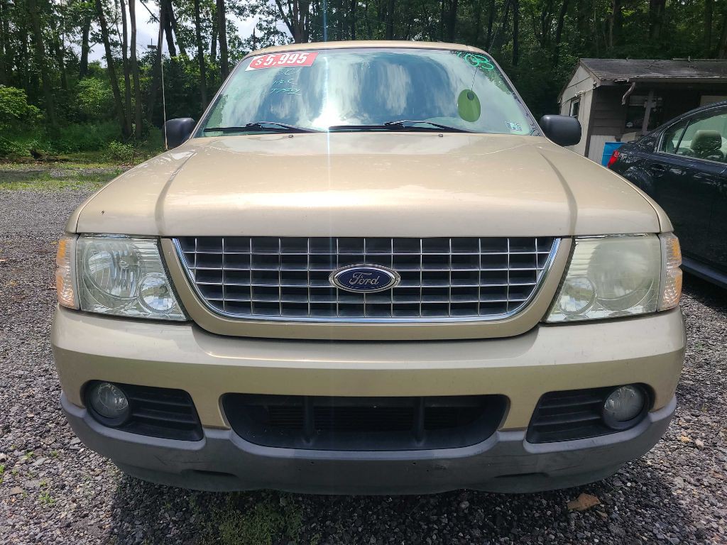 2003 Ford Explorer Image 1