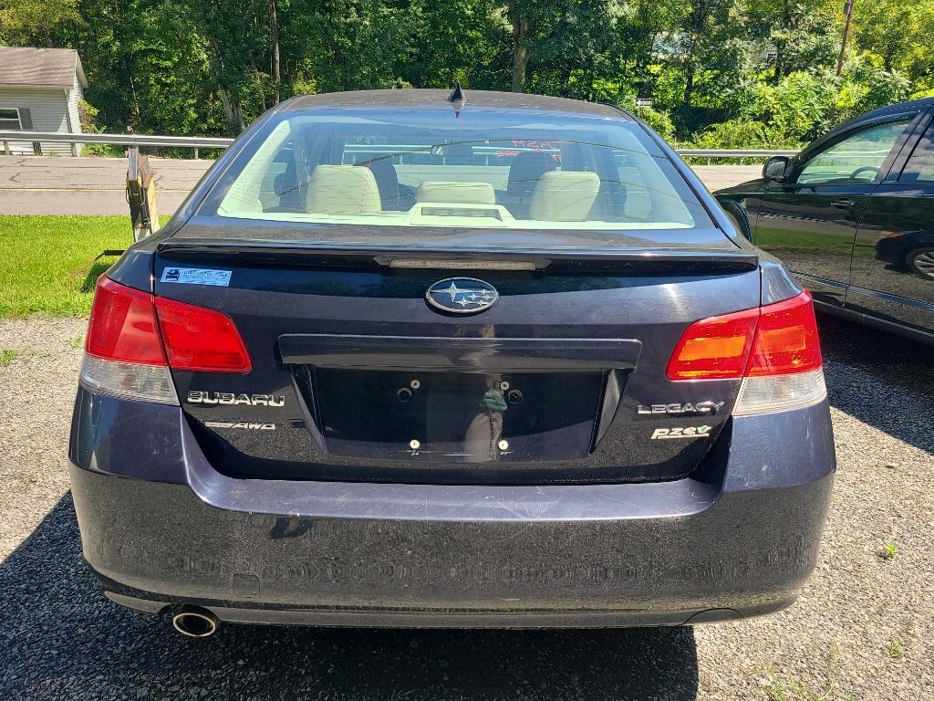 2012 Subaru Legacy Image 8