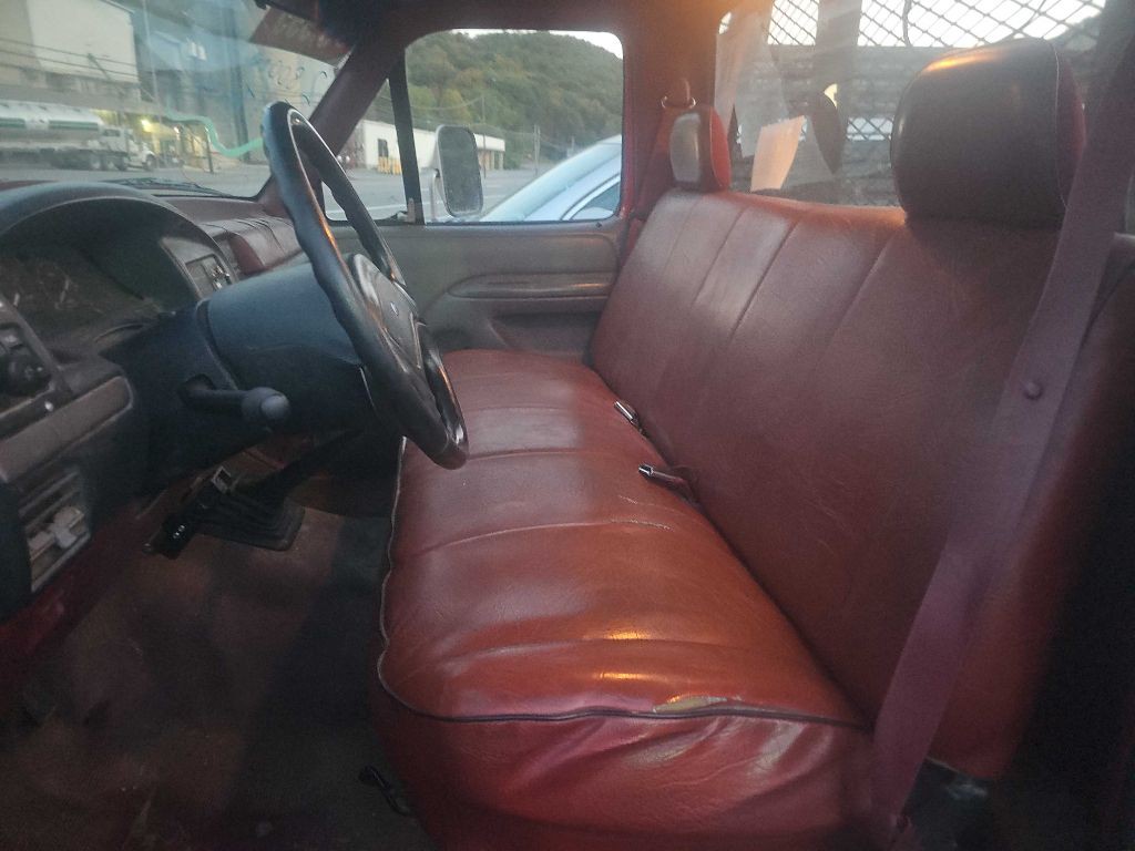 1994 Ford F-350 Image 6