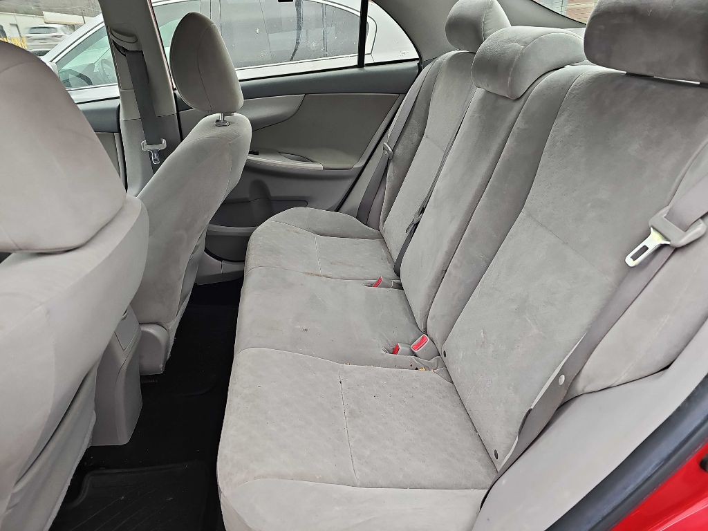 2010 Toyota Corolla Image 8