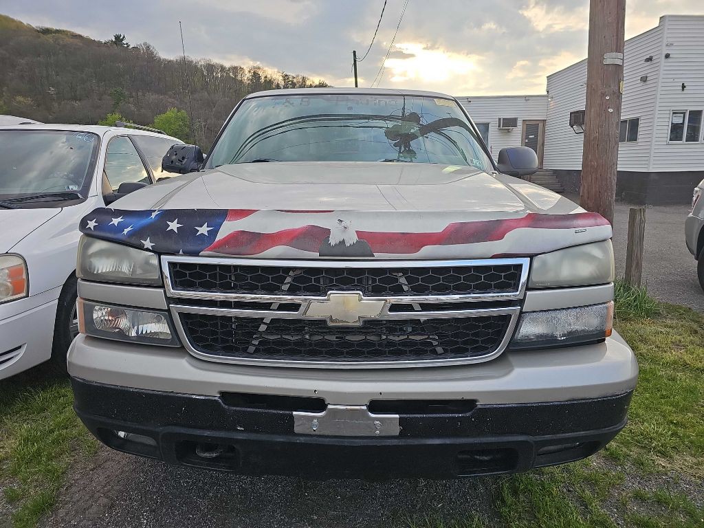 2007 Chevrolet Silverado 1500 Image 1