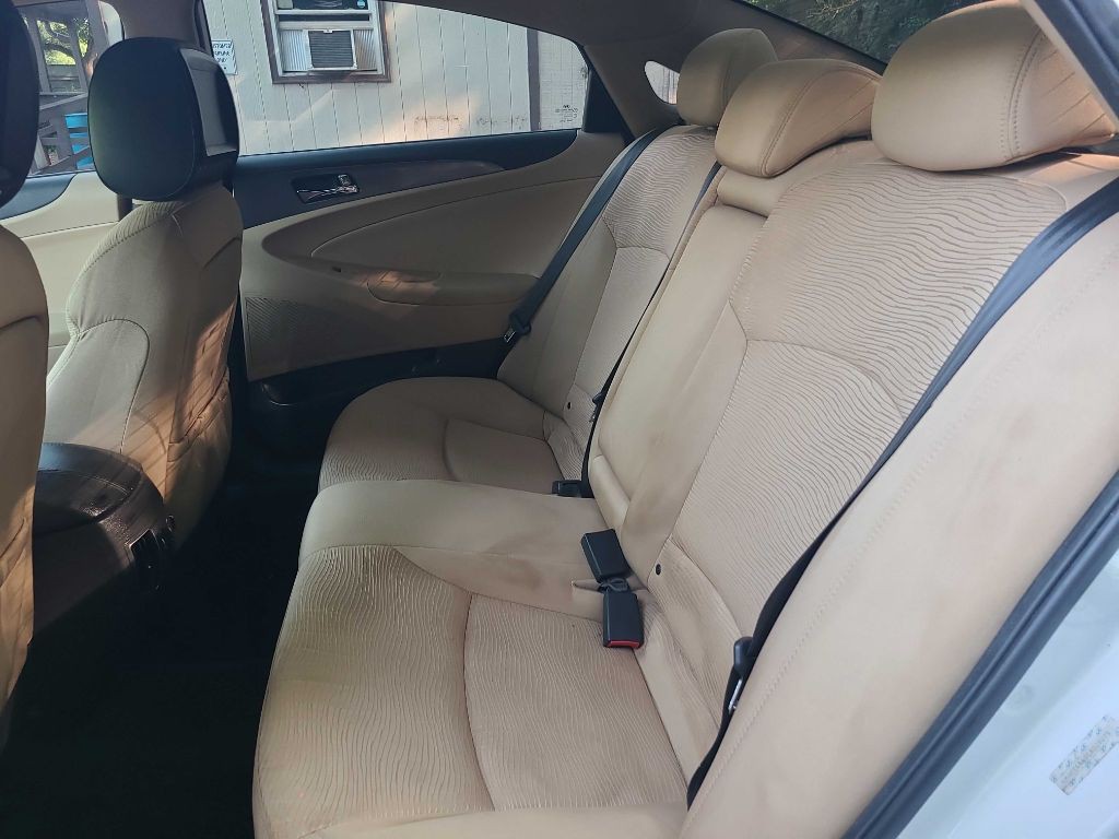 2012 Hyundai Sonata Image 6