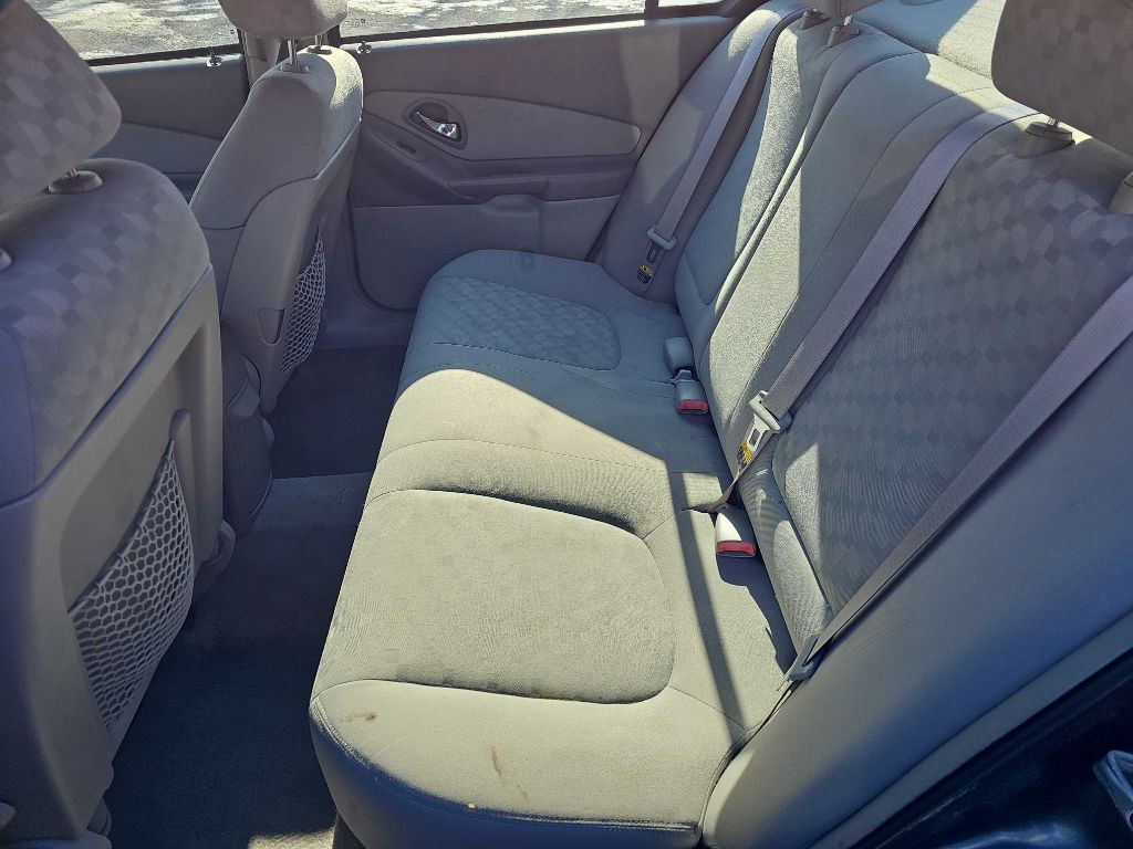 2004 Chevrolet Malibu Image 6
