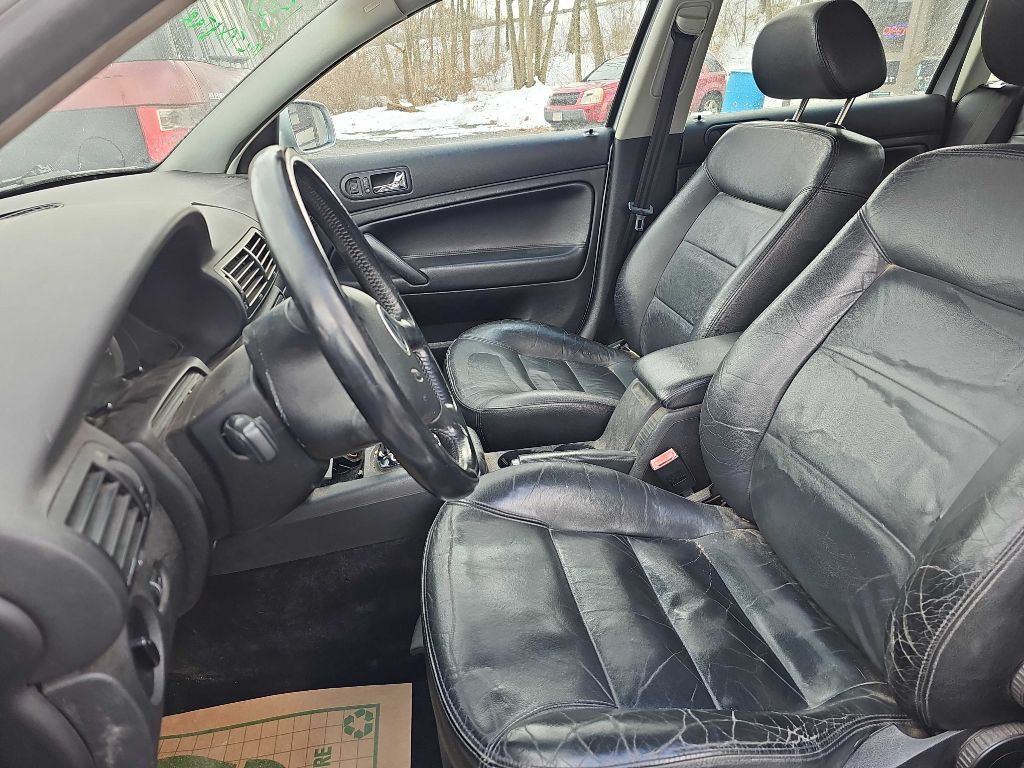 2003 Volkswagen Passat Image 6