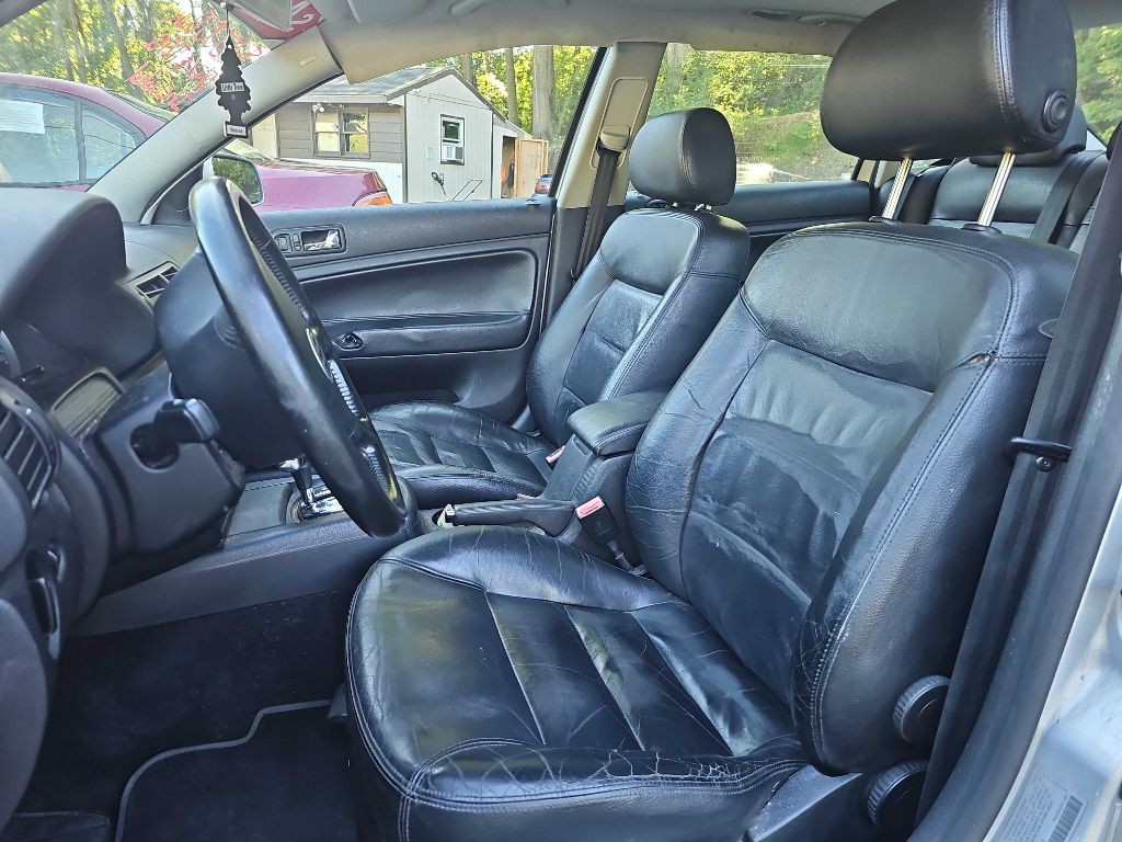 2003 Volkswagen Passat Image 6
