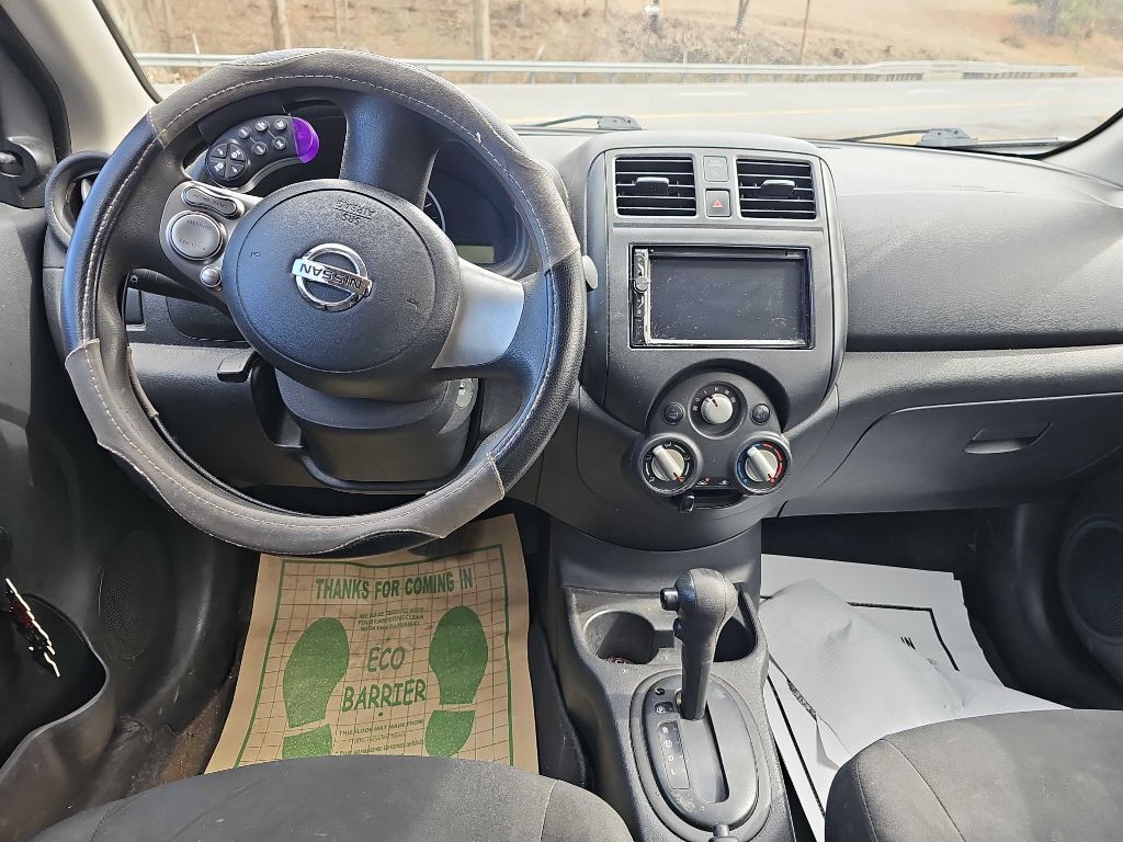 2014 Nissan Versa Image 8