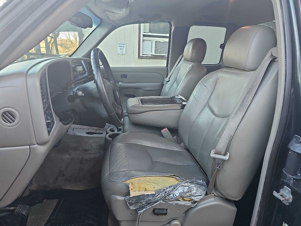 2005 GMC Sierra Image 6