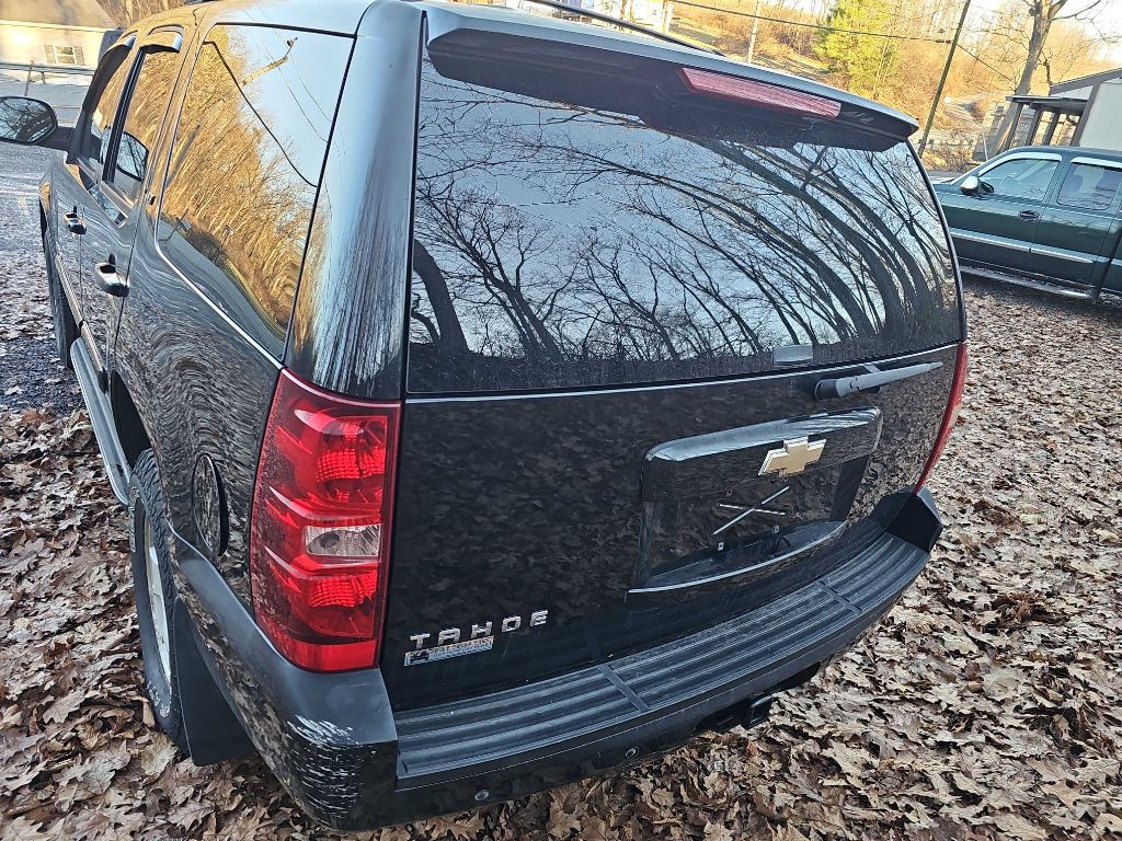 2007 Chevrolet Tahoe Image 9