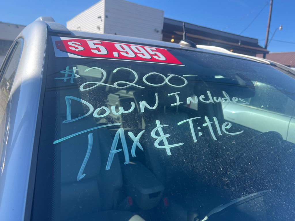 2006 Chevrolet Equinox Image 2