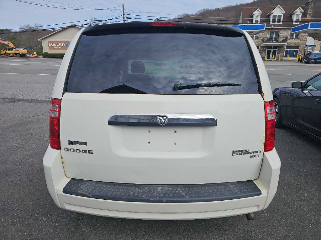 2010 Dodge Grand Caravan Image 8