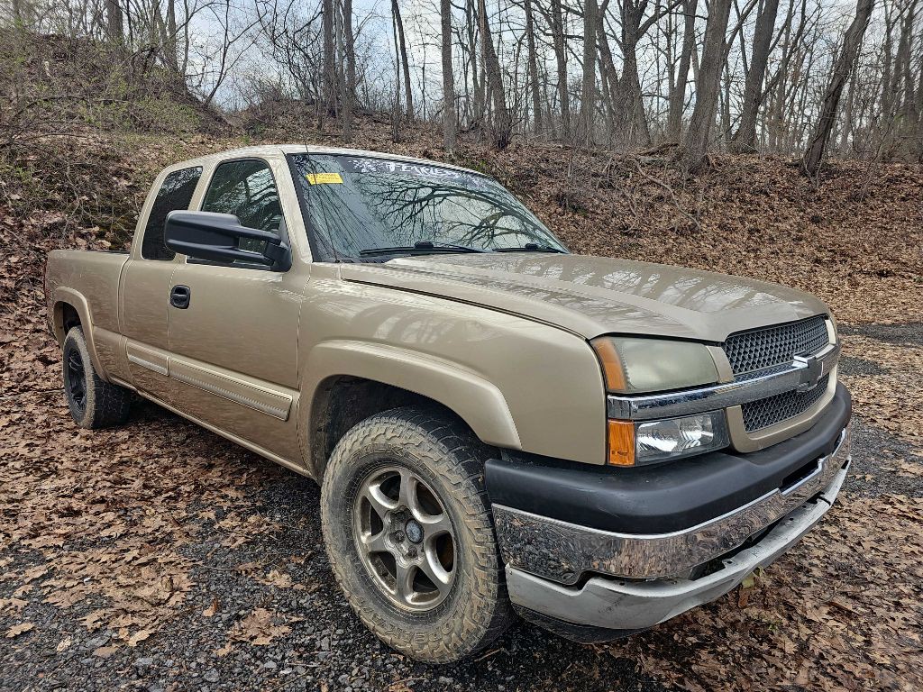 2005 Chevrolet Silverado 1500 Image 2