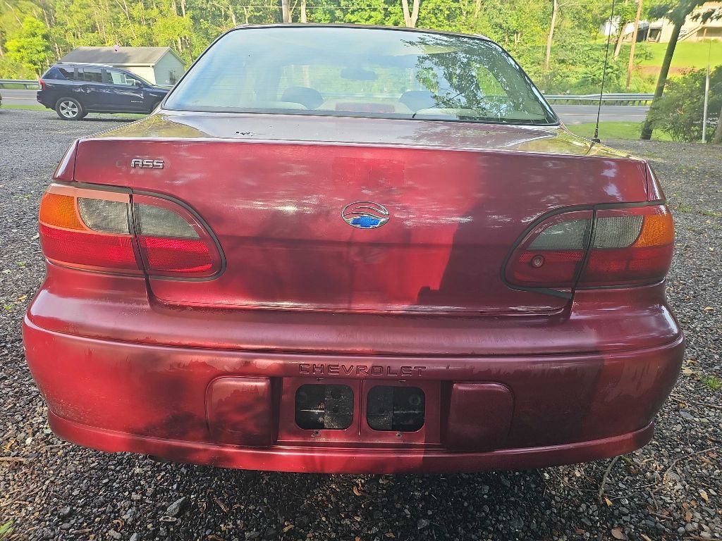 2004 Chevrolet Classic Image 9