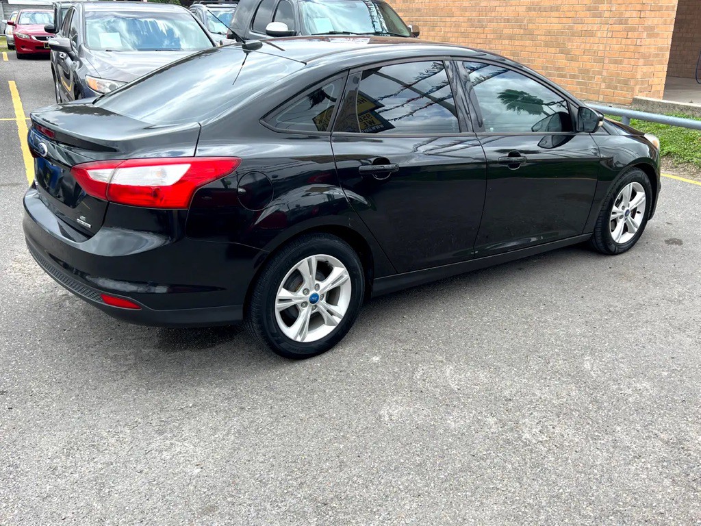 2013 Ford Focus Image 2