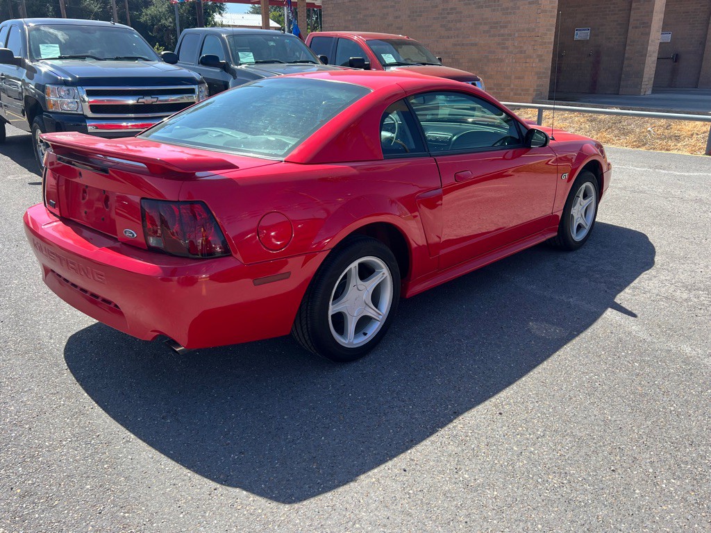2002 Ford Mustang Image 3