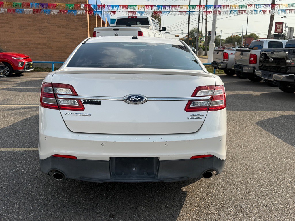 2014 Ford Taurus Image 6