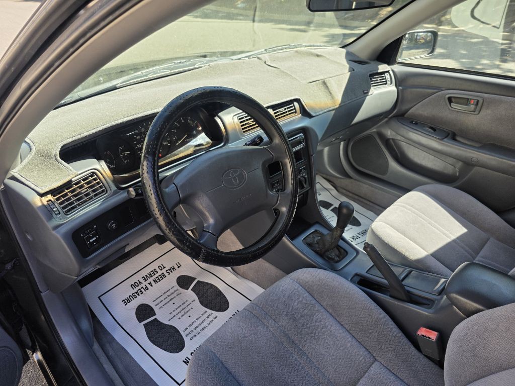 2001 Toyota Camry Image 11