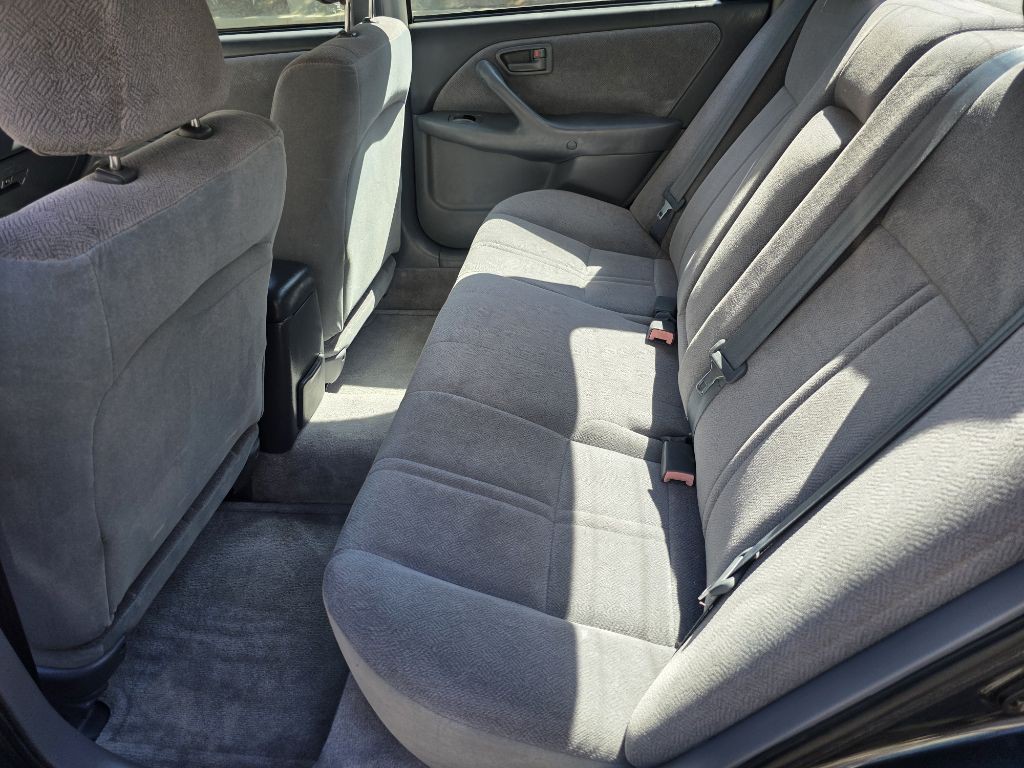 2001 Toyota Camry Image 14