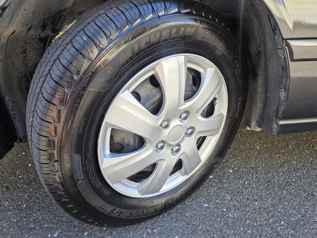 2001 Toyota Camry Image 17