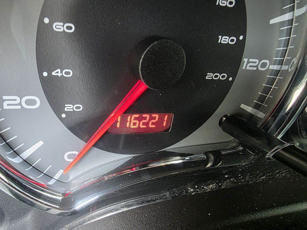 2006 Pontiac Torrent Image 17