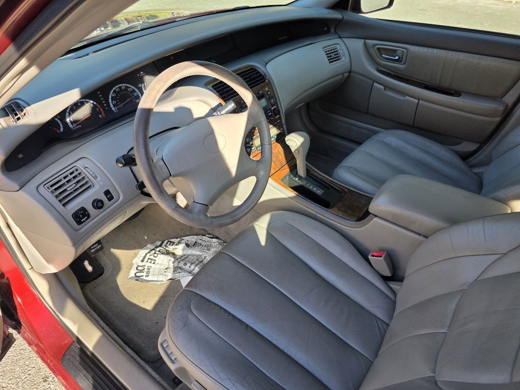 2001 Toyota Avalon Image 11