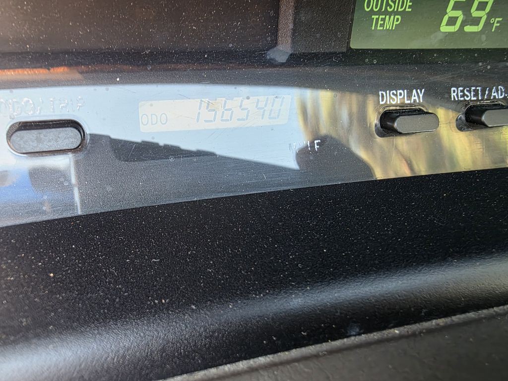 2001 Toyota Avalon Image 16