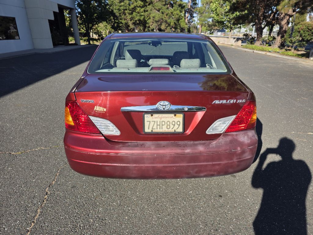 2001 Toyota Avalon Image 4